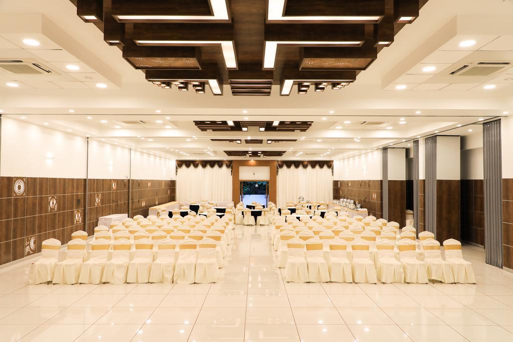 Jal Mahal Resort And Spa Mysuru Zewnętrze zdjęcie