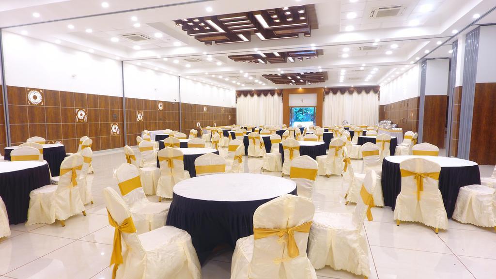 Jal Mahal Resort And Spa Mysuru Zewnętrze zdjęcie