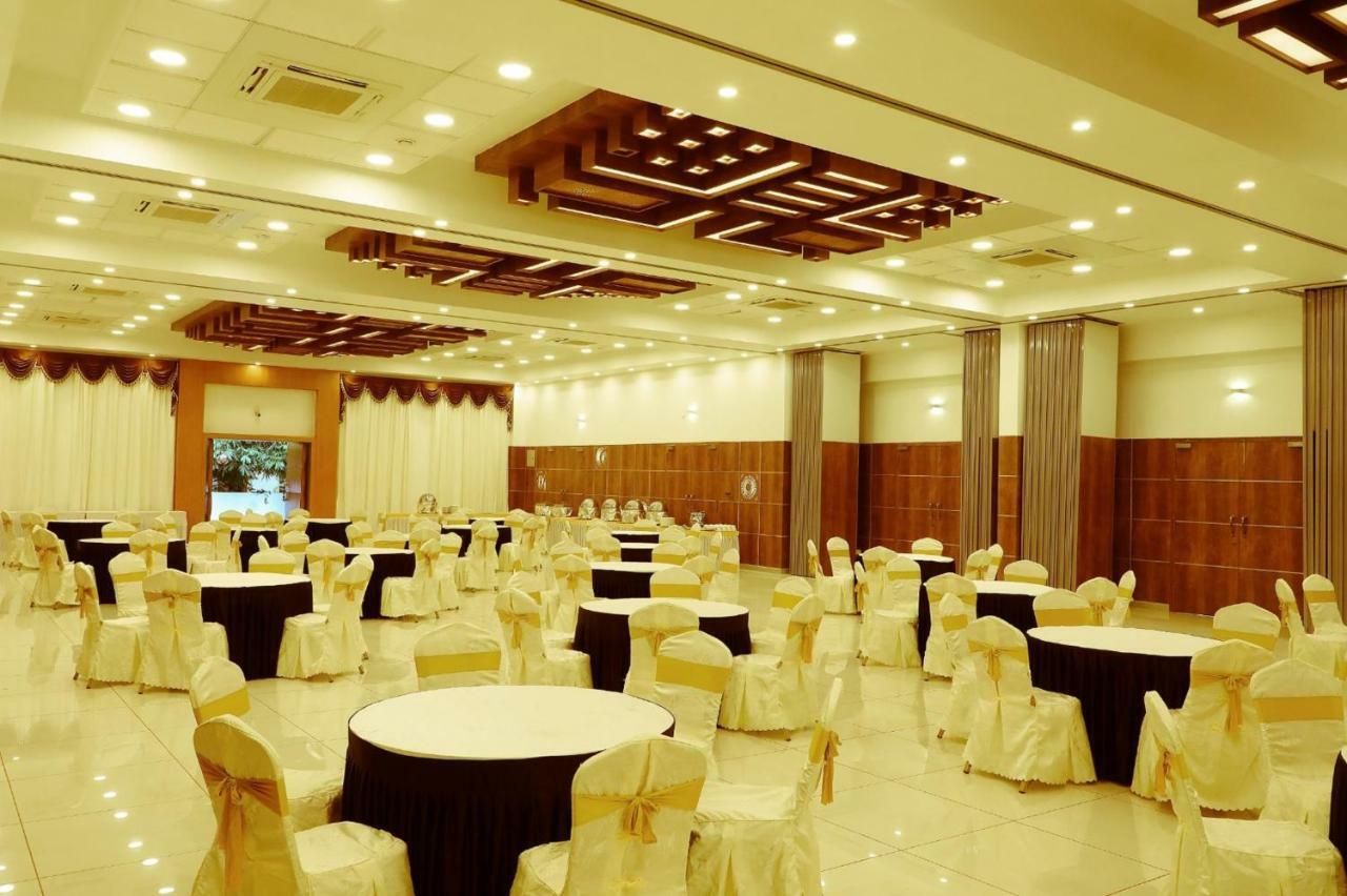 Jal Mahal Resort And Spa Mysuru Zewnętrze zdjęcie